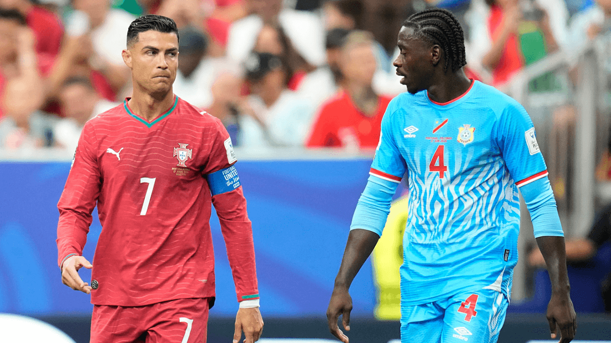 Bồ Đào Nha hòa Congo: Ronaldo bị cô lập, HLV Martinez thanh minh