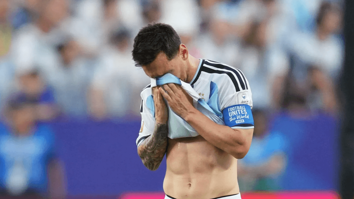 Messi khóc tại World Cup 2026 vì nỗi lo gia đình