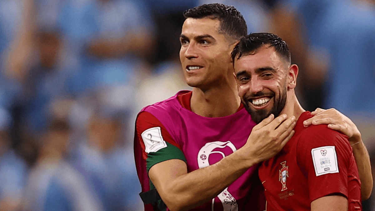 Bruno Fernandes nên đình công nếu Ronaldo đá chính?