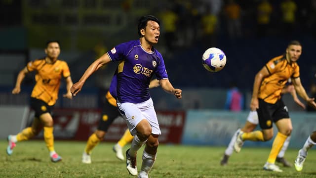 Hà Nội thua Thanh Hóa dù chơi hơn người: Bài học nào cho thầy trò HLV Kewell?