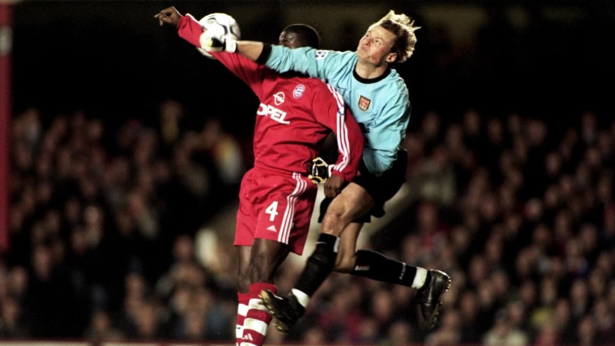 Cựu thủ môn Arsenal Alex Manninger tử nạn vì tai nạn tàu hỏa