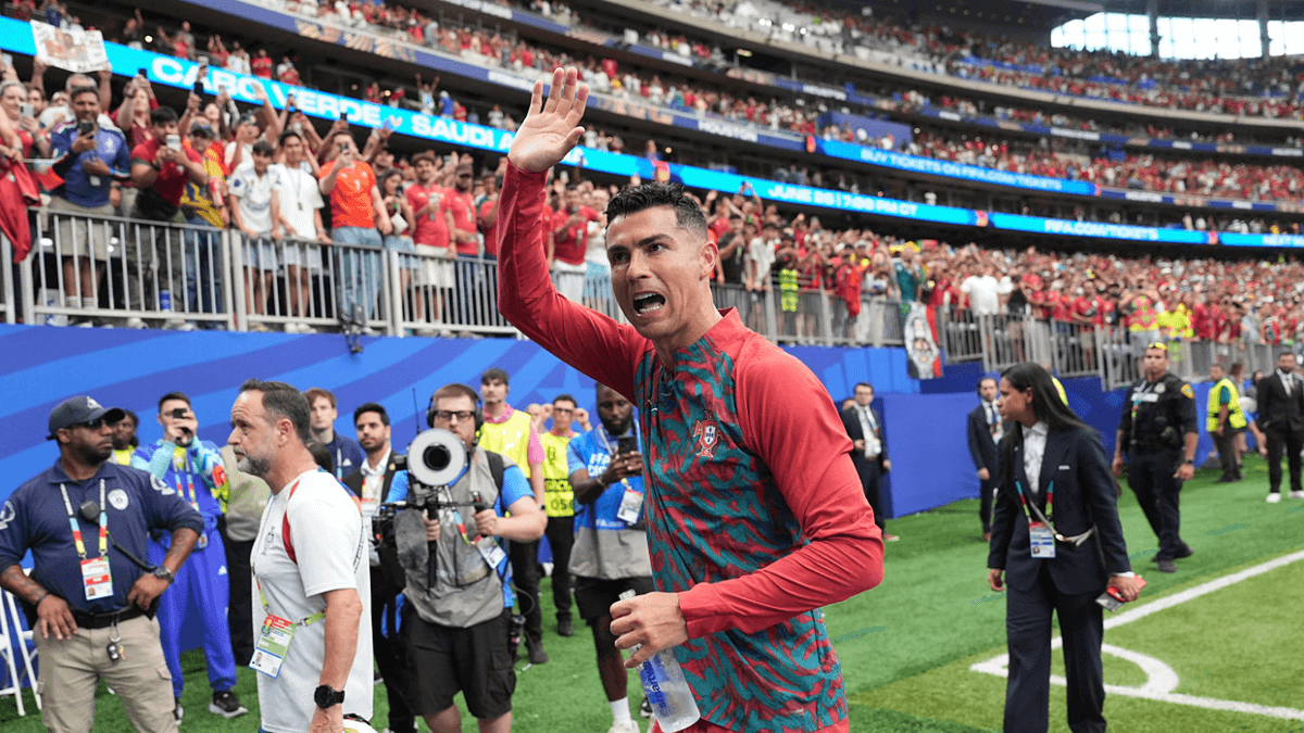 Ronaldo tiết lộ mong muốn chạm trán Messi ở chung kết World Cup 2026