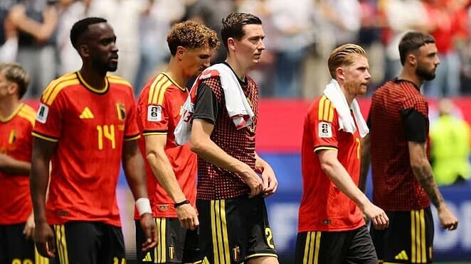 Ibrahimovic chê Bỉ: 'Tôi ngủ gật vì xem tuyển Bỉ đá World Cup 2026'