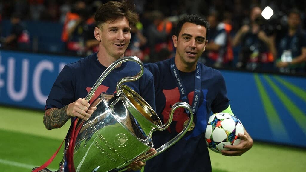 Xavi tiết lộ khoảnh khắc gặp Messi: 'Một thiên tài đặc biệt'