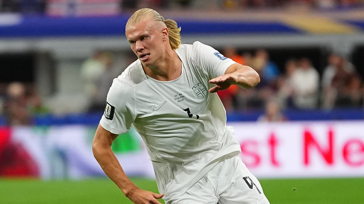 Cơn sốt vé máy bay đi Mỹ trước trận Na Uy - Brazil ở World Cup