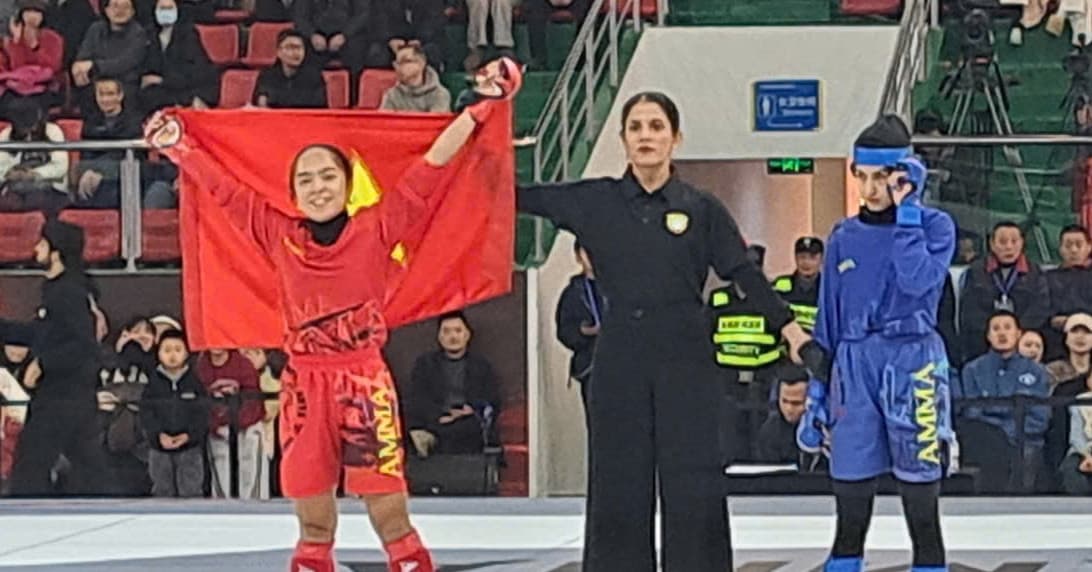 Lò Thị Phung hạ đối thủ sau 51 giây, vô địch MMA châu Á 2026