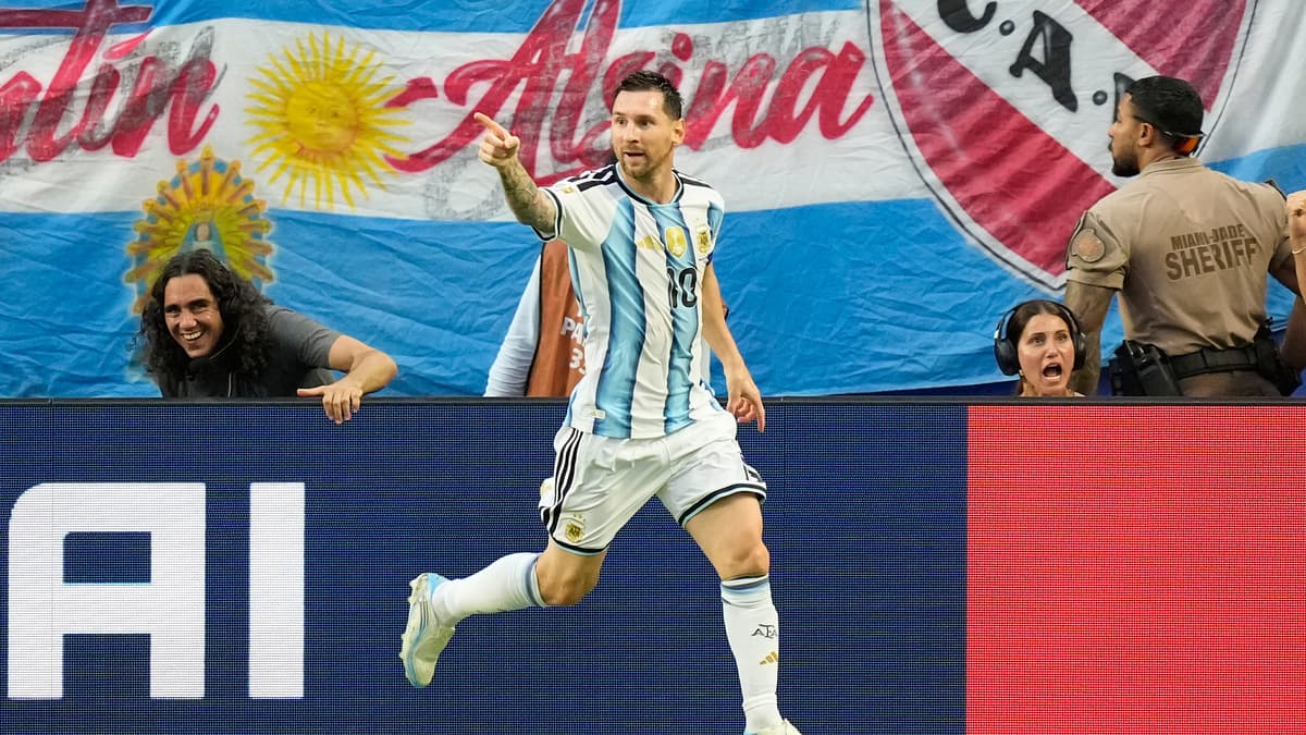 Messi phá kỷ lục World Cup: 20 bàn, 8 trận liên tiếp ghi bàn