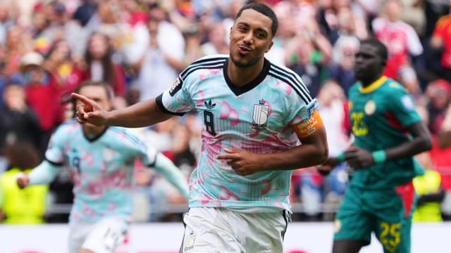 Man Utd chiêu mộ Youri Tielemans: Bản hợp đồng chiến lược từ Aston Villa