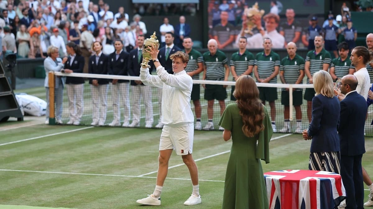 Jannik Sinner và bản lĩnh nhà vô địch: Hành trình bảo vệ ngôi vương Wimbledon