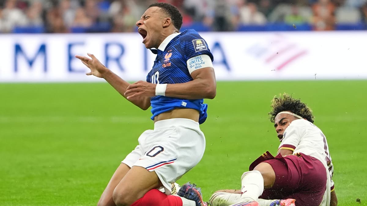 Tây Ban Nha dạy Pháp bài học bóng đá tại bán kết World Cup 2026